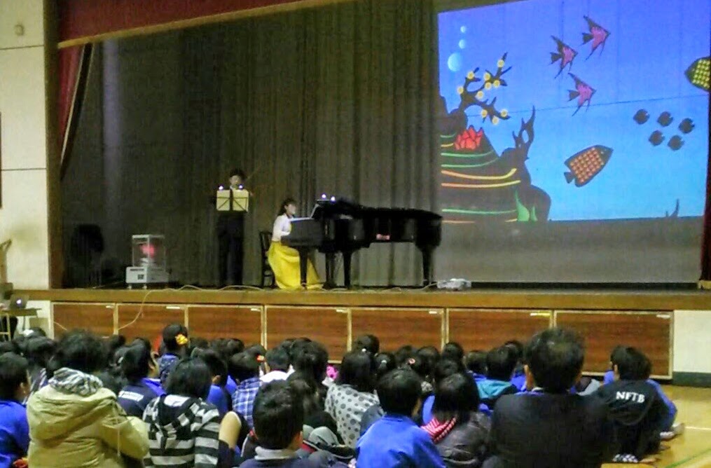 レストランでの演奏会の様子